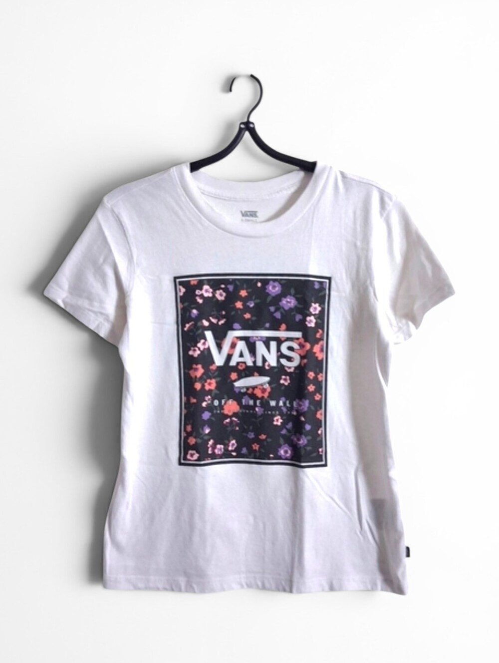 Vans Short Sleeve Crew Neck T-shirt Womens Size XS Summer Graphic Tee